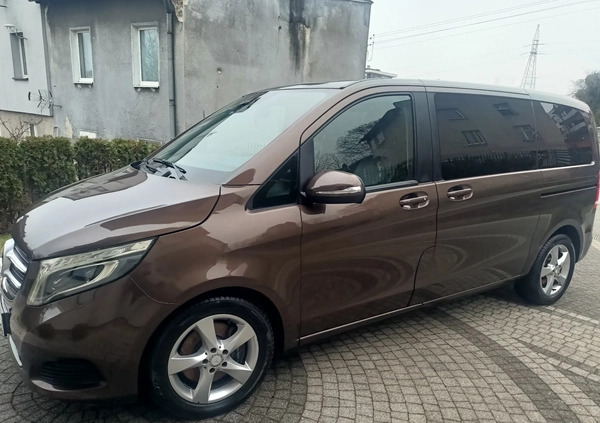 Mercedes-Benz Klasa V cena 116000 przebieg: 289000, rok produkcji 2015 z Gdynia małe 137